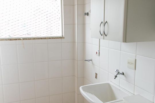 Área de Serviço de apartamento para alugar com 3 quartos, 72m² em Vila Gustavo, São Paulo