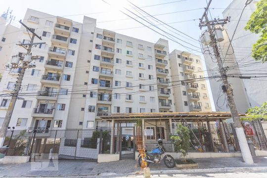 Fachada de apartamento para alugar com 1 quarto, 60m² em Alto de Pinheiros, São Paulo