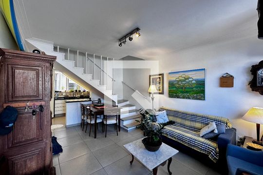 Casa à venda com 3 quartos, 130m² em Vila Congonhas, São Paulo