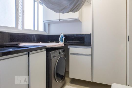 Área de Serviço de apartamento à venda com 3 quartos, 145m² em Barra Funda, São Paulo