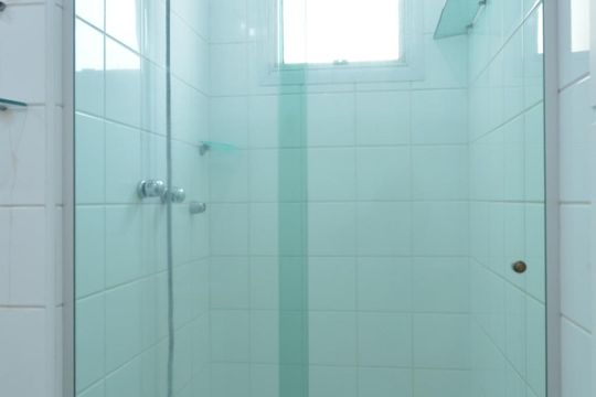 Banheiro da suite de apartamento para alugar com 3 quartos, 76m² em Mooca, São Paulo