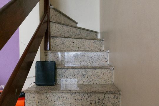 Escadas de casa de condomínio à venda com 2 quartos, 70m² em Vila Guaca, São Paulo