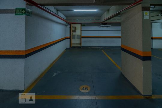 Garagem de apartamento para alugar com 2 quartos, 60m² em Setor Bela Vista, Goiânia