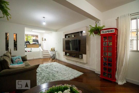 Sala de casa à venda com 2 quartos, 250m² em Ipiranga, São Paulo