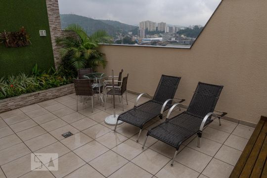 Área comum - Piscina de apartamento para alugar com 2 quartos, 51m² em Rua Visconde de Sepetiba, Niterói