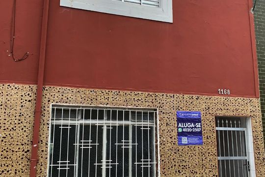Fachada de casa à venda com 2 quartos, 80m² em Vila Maria, São Paulo