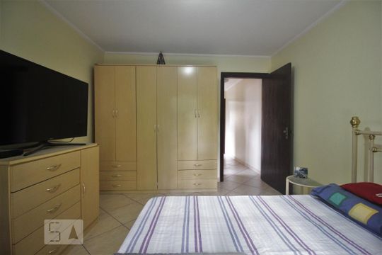 Quarto 2 de casa à venda com 3 quartos, 130m² em Jardim Londrina, São Paulo