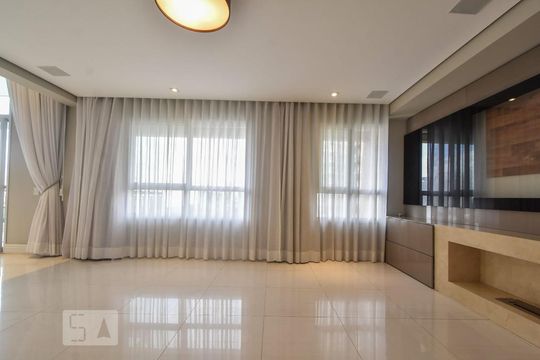 Sala de apartamento à venda com 3 quartos, 230m² em Campo Belo, São Paulo
