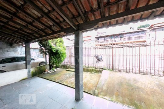 Varanda da Sala de casa à venda com 4 quartos, 120m² em Bandeirantes, Contagem