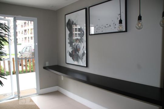 Entrada do Préio de apartamento à venda com 2 quartos, 46m² em Taquara, Rio de Janeiro