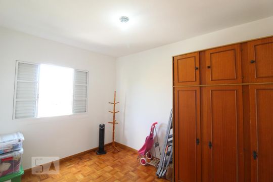 Quarto 1 de apartamento para alugar com 2 quartos, 40m² em Rudge Ramos, São Bernardo do Campo
