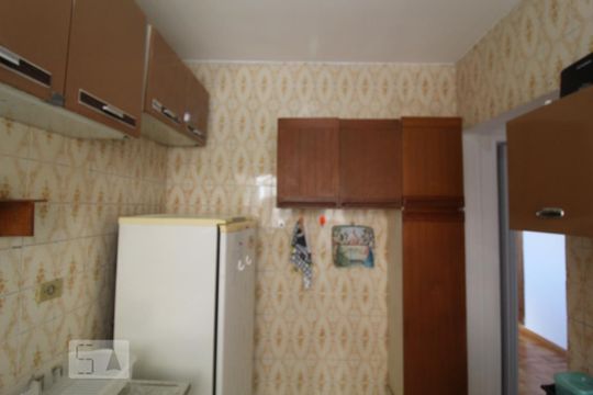 Cozinha de apartamento para alugar com 2 quartos, 40m² em Rudge Ramos, São Bernardo do Campo