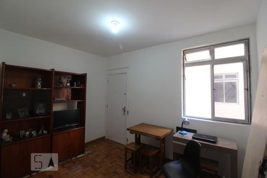 Sala de apartamento para alugar com 2 quartos, 40m² em Rudge Ramos, São Bernardo do Campo