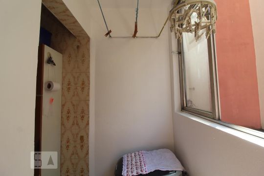 Área serviço de apartamento para alugar com 2 quartos, 40m² em Rudge Ramos, São Bernardo do Campo