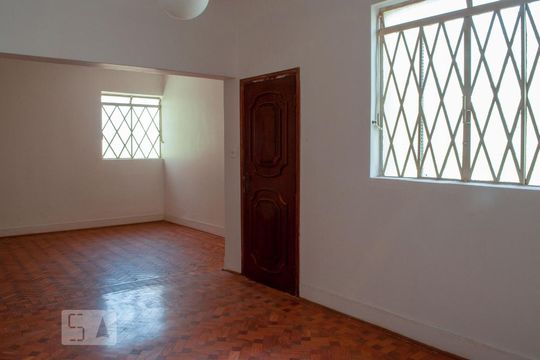 Sala de casa à venda com 2 quartos, 134m² em Centro, Jundiaí