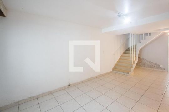 Sala de casa à venda com 2 quartos, 105m² em Vila Cruzeiro, São Paulo