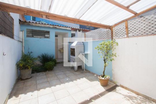 Quintal de casa à venda com 2 quartos, 105m² em Vila Cruzeiro, São Paulo