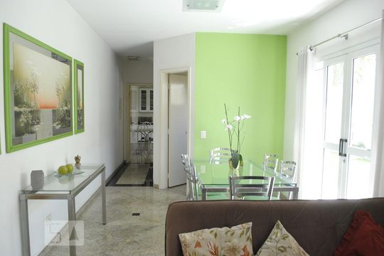 Sala de casa à venda com 3 quartos, 390m² em Vila Santa Clara, São Paulo