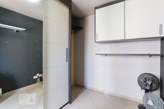 Quarto 1 de apartamento à venda com 2 quartos, 50m² em Luz, São Paulo