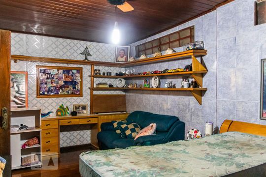 Quarto 1 de casa à venda com 4 quartos, 600m² em Rio Branco, Belo Horizonte