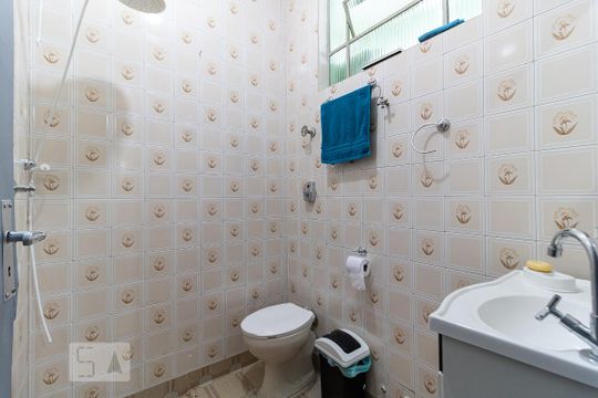 Banheiro da Suíte de casa à venda com 3 quartos, 180m² em Cambuci, São Paulo