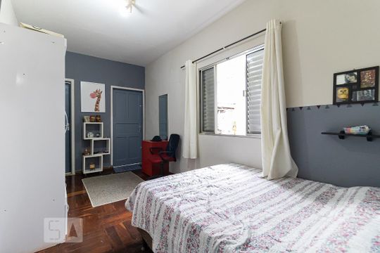 Suíte de casa à venda com 3 quartos, 180m² em Cambuci, São Paulo