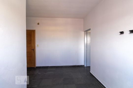 Sala de apartamento para alugar com 1 quarto, 50m² em Jardim Três Marias, São Paulo