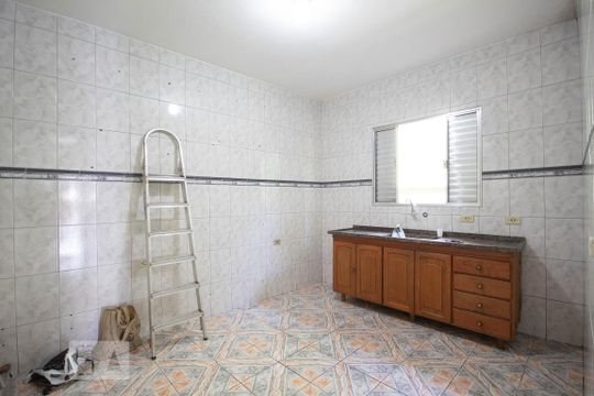 Cozinha de casa de condomínio à venda com 2 quartos, 167m² em Conceição, Osasco