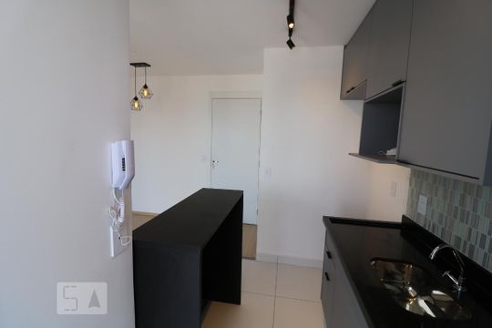 Cozinha de apartamento para alugar com 2 quartos, 58m² em Vila Prudente, São Paulo
