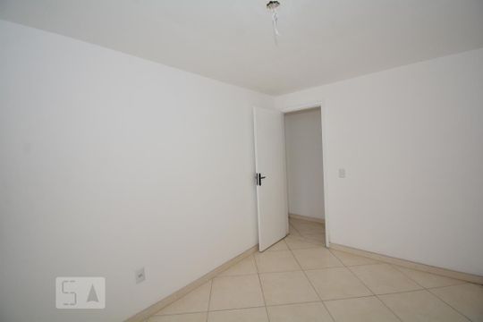 Quarto 1 de apartamento para alugar com 2 quartos, 49m² em Váz Lobo, Rio de Janeiro