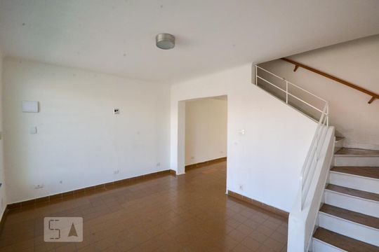 Sala de casa para alugar com 3 quartos, 125m² em Bosque da Saúde, São Paulo