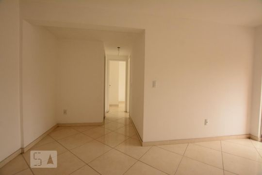 Sala de apartamento à venda com 2 quartos, 48m² em Váz Lobo, Rio de Janeiro