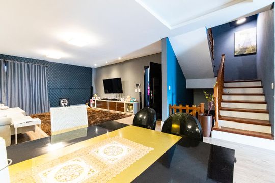 Sala de casa à venda com 3 quartos, 420m² em Jabaquara, São Paulo