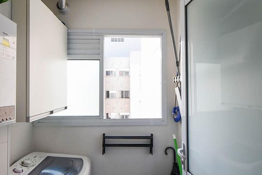 Área de serviço de apartamento para alugar com 2 quartos, 51m² em Jardim Monte Alegre, Taboão da Serra