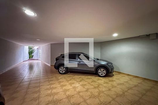 Garagem de apartamento à venda com 2 quartos, 140m² em Vila Assunção, Santo André