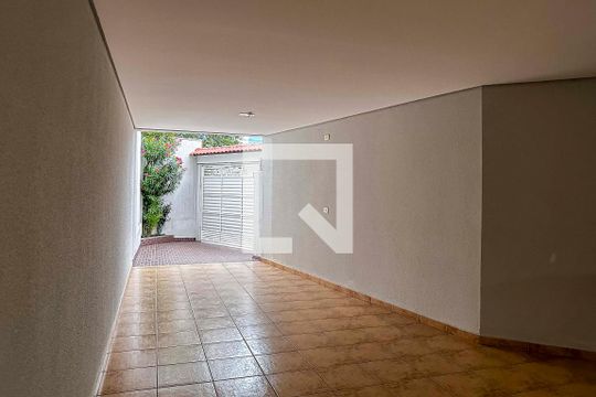 Garagem de apartamento à venda com 2 quartos, 140m² em Vila Assunção, Santo André