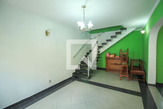 Sala de casa à venda com 4 quartos, 200m² em Vila Maria Zélia, São Paulo