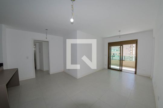 Apartamento para alugar com 3 quartos, 97m² em Agronômica, Florianópolis