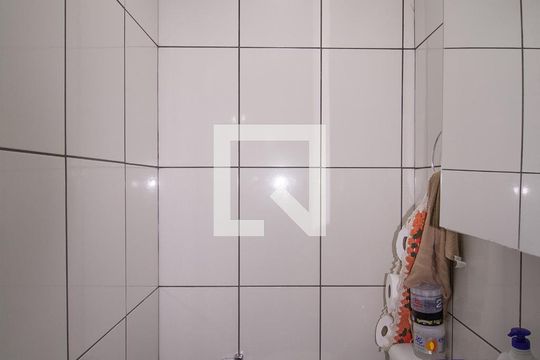 Banheiro 1 de casa à venda com 4 quartos, 234m² em Parque Sao Lucas, São Paulo