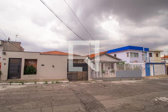 Vista de casa à venda com 4 quartos, 234m² em Parque Sao Lucas, São Paulo