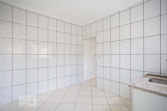 Cozinha de casa à venda com 2 quartos, 125m² em Conceição, Osasco