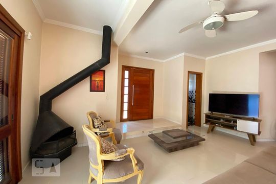 Casa à venda com 4 quartos, 450m² em Feitoria, São Leopoldo