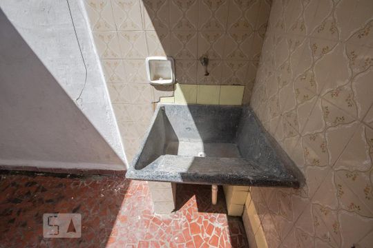 Área de Serviço de casa para alugar com 1 quarto, 38m² em Vila Medeiros, São Paulo