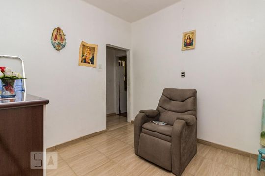 Sala de casa para alugar com 6 quartos, 458m² em Santa Tereza, Porto Alegre