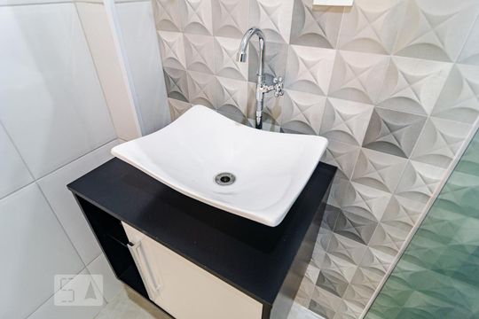 Banheiro Social de apartamento para alugar com 2 quartos, 55m² em Mirandópolis, São Paulo