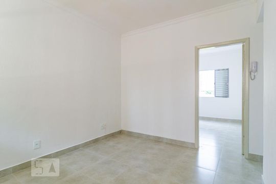 Sala de apartamento para alugar com 2 quartos, 55m² em Mirandópolis, São Paulo