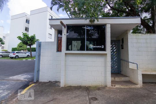 Fachada do Condomínio de apartamento para alugar com 2 quartos, 62m² em Jardim Miranda, Campinas