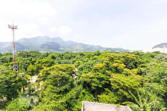 Vista Detalhe Sala de casa para alugar com 4 quartos, 280m² em Freguesia (jacarepaguá), Rio de Janeiro