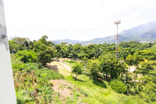 Vista Detalhe Sala de casa para alugar com 4 quartos, 280m² em Freguesia (jacarepaguá), Rio de Janeiro