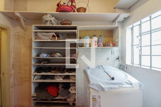 Área de Serviço  de casa à venda com 3 quartos, 409m² em Jardim Jaú (zona Leste), São Paulo